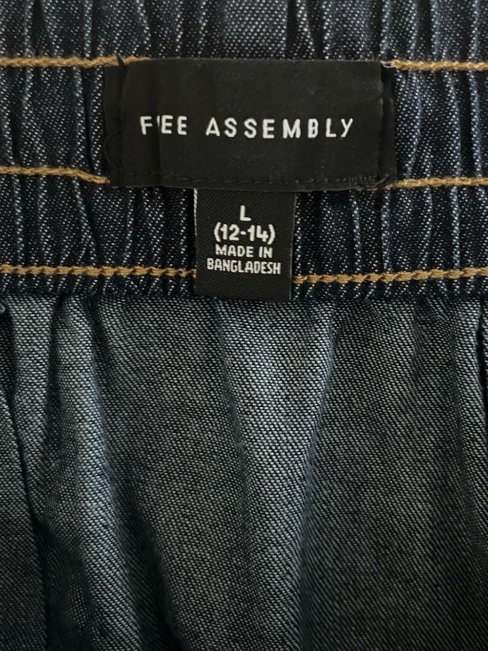 FREE ASSEMBLY Classic Dark Blue Denim Pleated Skirt - Picture 9 of 12